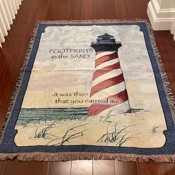 Scenic Throw “Foot prints in the sand” - Picture 1 of 6